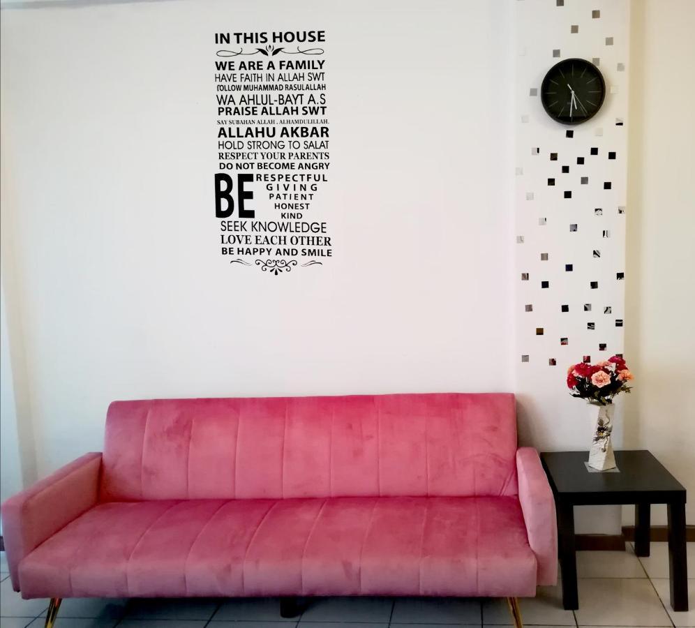 Hagia Medina Muslims Guesthouse ポートディクソン エクステリア 写真